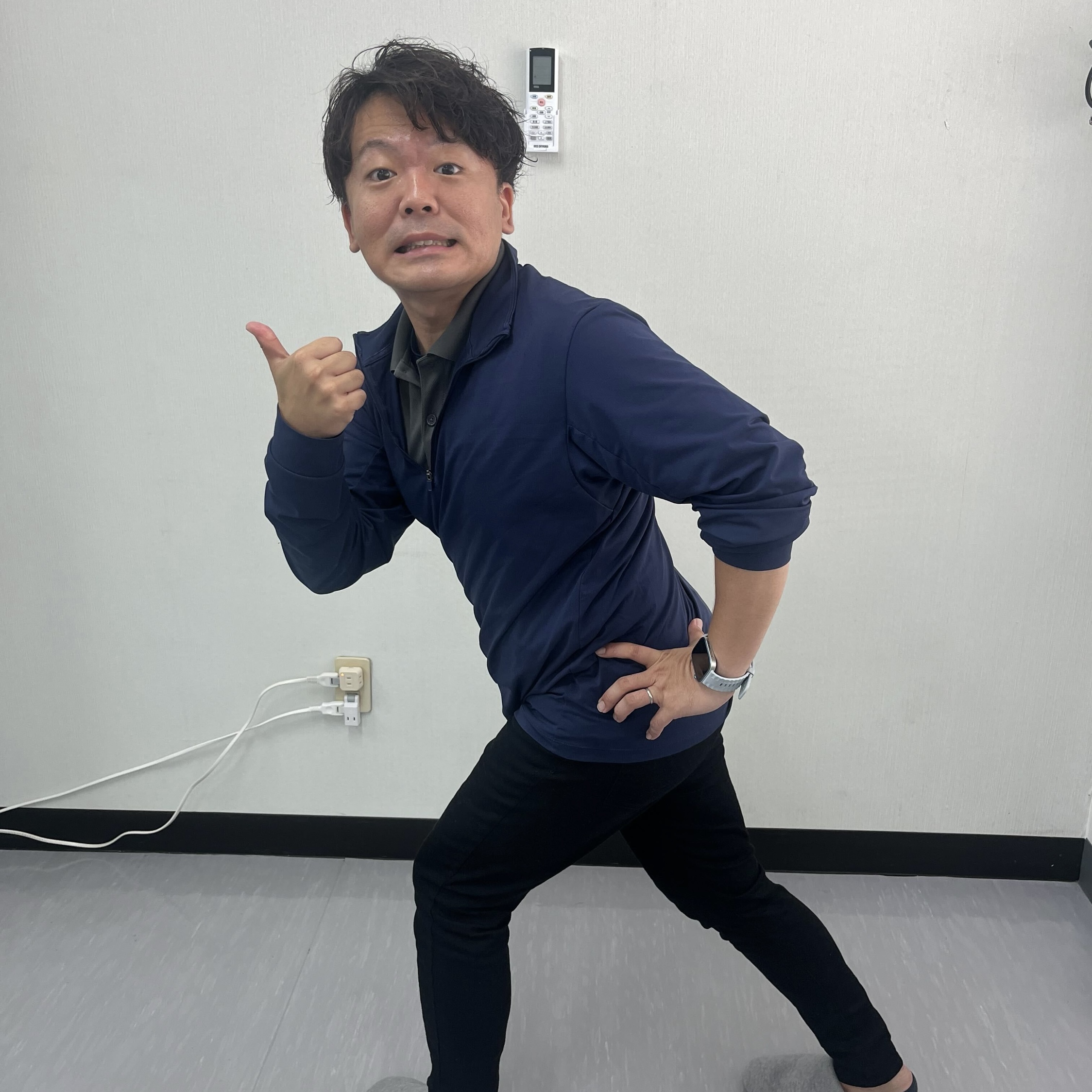 事務所でのミーティング